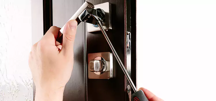 Door Lock Replacement Service Chelsea