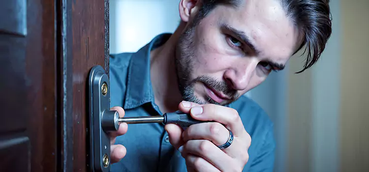 Eviction Locksmith Chelsea
